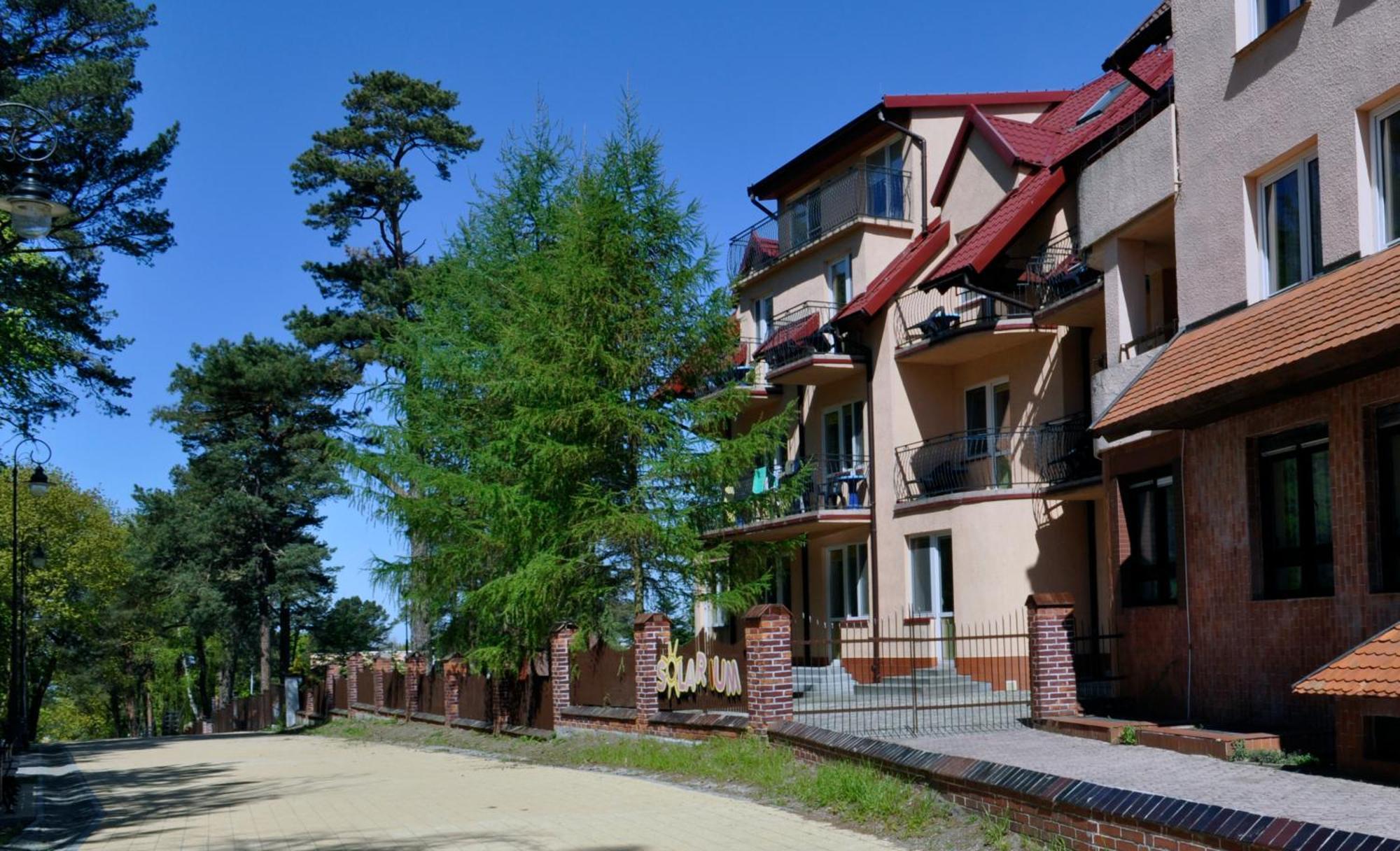 Pensjonat Resident Krynica Morska Buitenkant foto